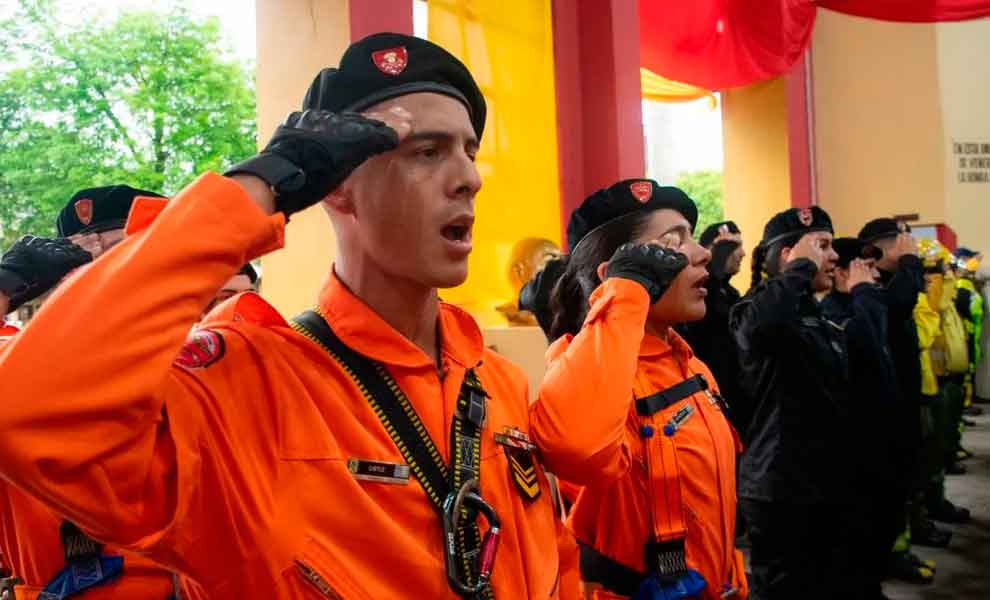 Bomberos de la Policía de Formosa cumplió 78 años al servicio de la comunidad