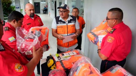 Gobierno Nacional fortalece la capacidad de respuesta de los bomberos