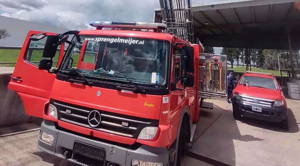 General Roca recibe un nuevo móvil para el Cuerpo de Bomberos Voluntarios