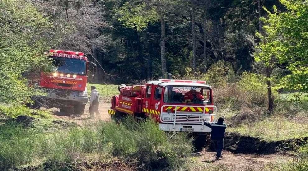 Bomberos recibieron capacitación especializada en nuevos camiones 4×4