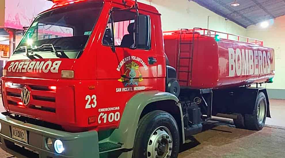 Bomberos Voluntarios de San Vicente Presentaron su Nueva Unidad