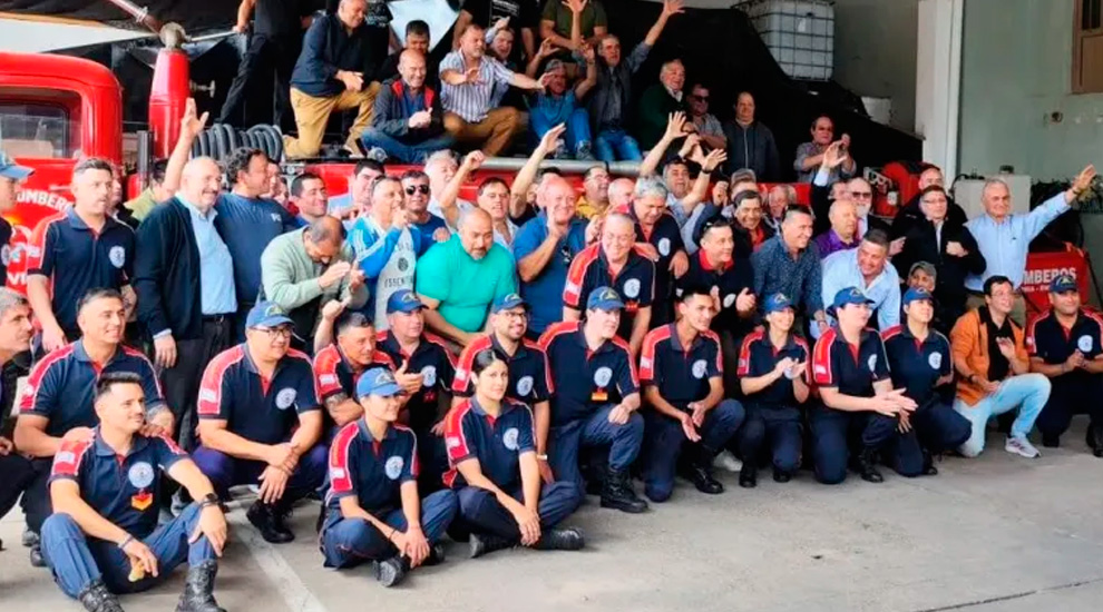 Bomberos Voluntarios de Victoria cumplió 45 años