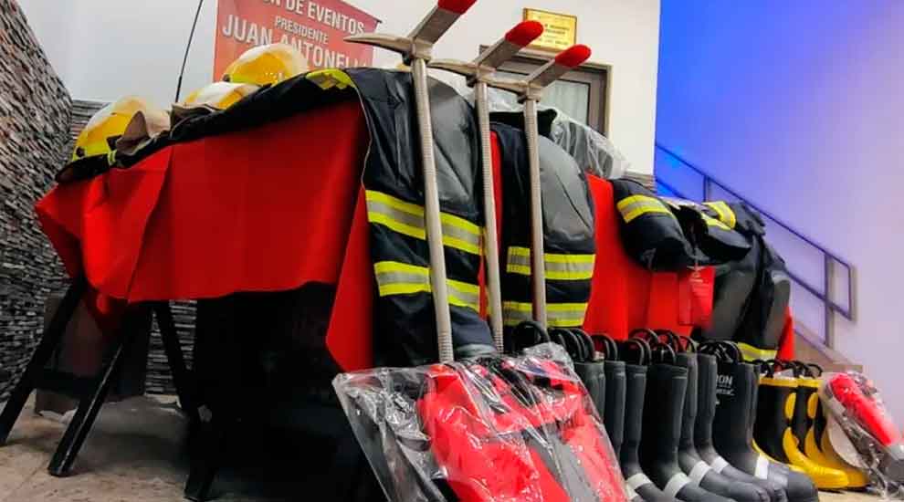 Los Bomberos de Berisso concretaron una inversión histórica en equipamiento