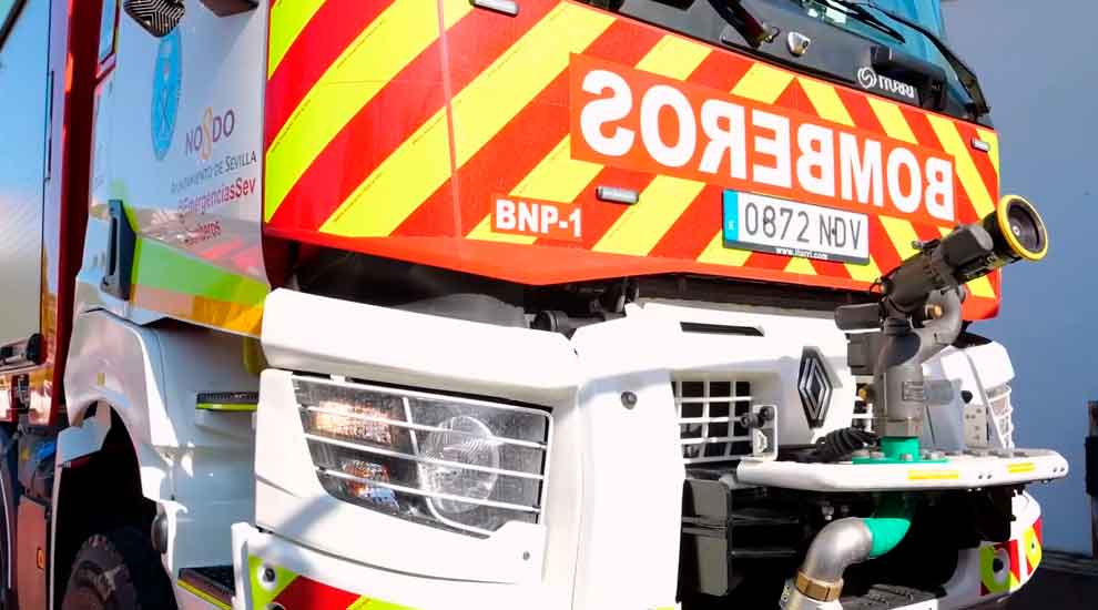 Los bomberos de Sevilla incorporan una nueva Bomba Nodriza Pesada