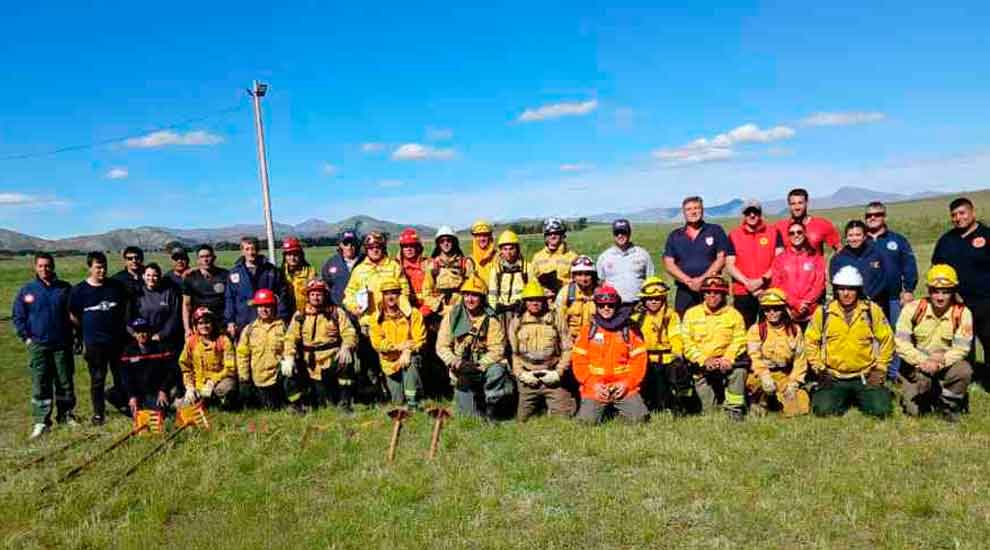 Bomberos de Monte Hermoso fortalecen su capacitación
