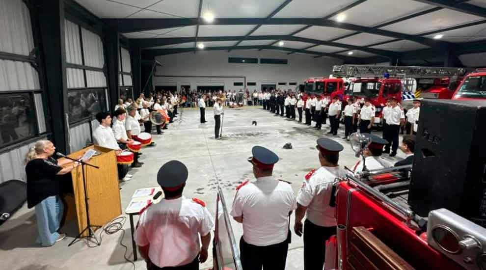 Bomberos Voluntarios celebró el aniversario en su nuevo cuartel