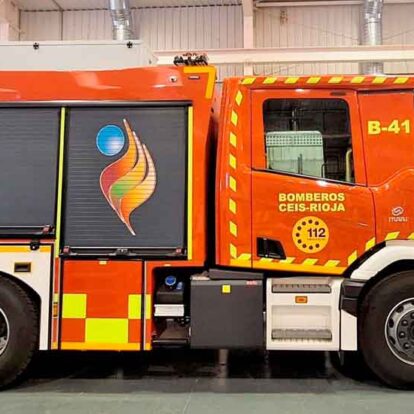 El Gobierno de La Rioja incorpora un nuevo camión de bomberos