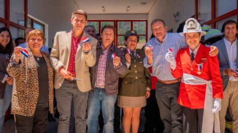 Vichuquén recibe moderno Cuartel de Bomberos