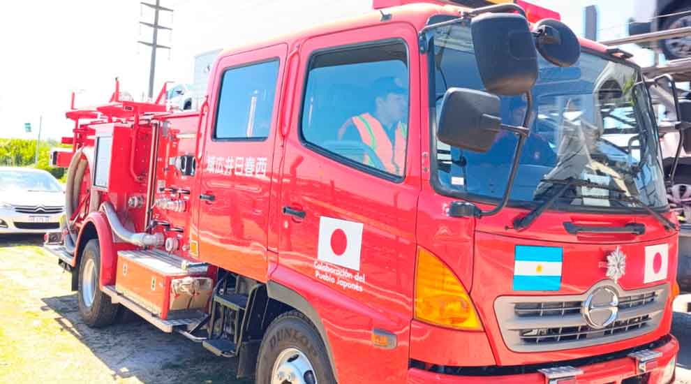Nuevo vehículo refuerza el trabajo de los Bomberos Voluntarios de Perico