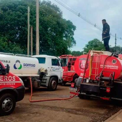 Cuatro bomberos fueron hospitalizados tras incendio en frigorífico