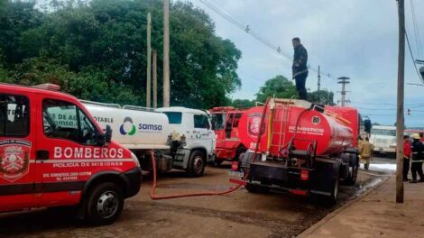 Cuatro bomberos fueron hospitalizados tras incendio en frigorífico