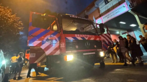 Bomberos Voluntarios de Las Flores presentaron nuevos autobombas