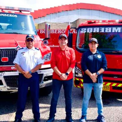 Dos nuevas máquinas de Bomberos llegan a Cartagena