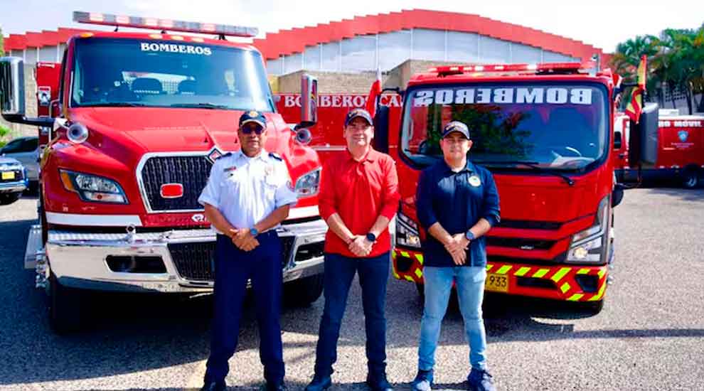 Dos nuevas máquinas de Bomberos llegan a Cartagena