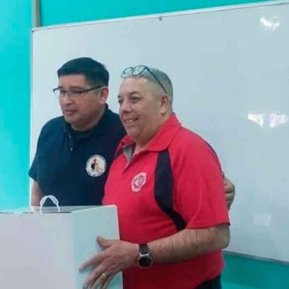 Tierra del Fuego: Entregan una estación meteorológica a cada cuartel