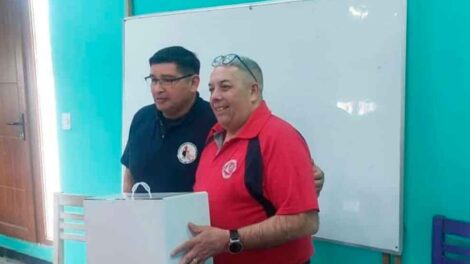 Tierra del Fuego: Entregan una estación meteorológica a cada cuartel