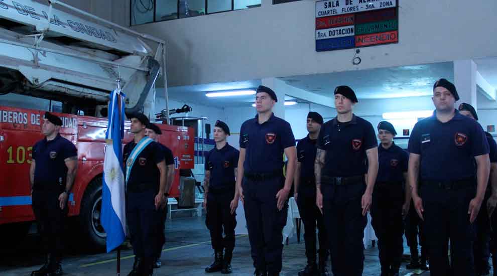 La Estación VII de Bomberos de Flores conmemoró su 120 aniversario