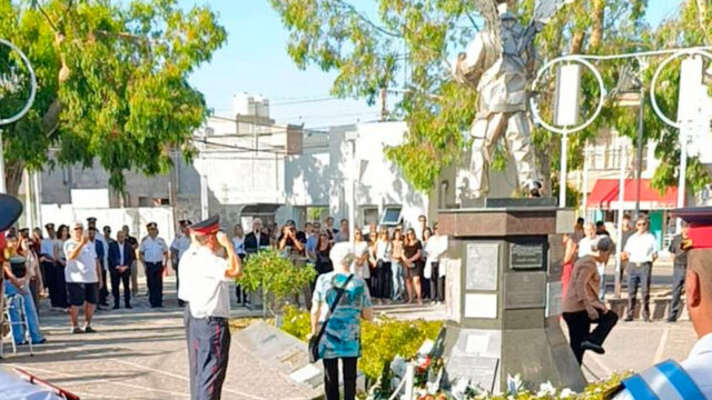 Puerto Madryn recordó a los 25 bomberos voluntarios fallecidos