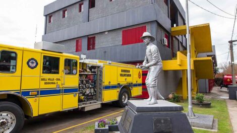 Bomberos Voluntarios de Bell Ville celebran 73 años de servicio