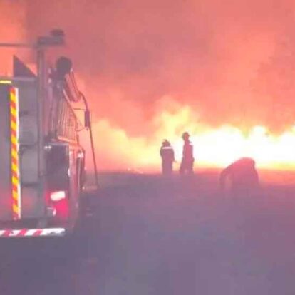 Luto por el fallecimiento de dos bomberos en un incendio