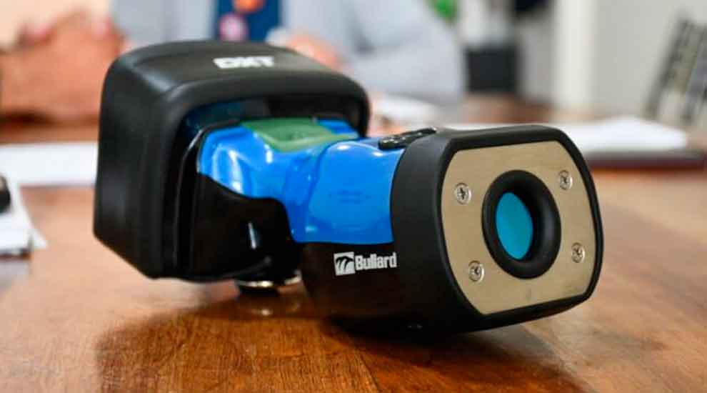 Municipio donó una cámara térmica para fortalecer la seguridad de los Bomberos