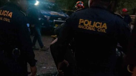 Dos bomberos forestales fallecieron durante el combate de un incendio