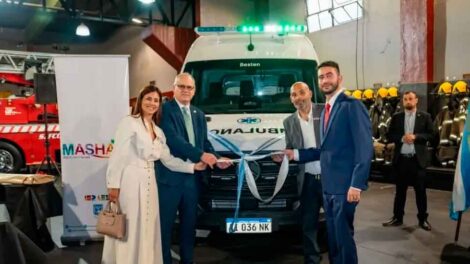 Bomberos recibió una ambulancia donada por la Embajada de Israel