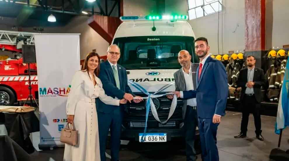 Bomberos recibió una ambulancia donada por la Embajada de Israel