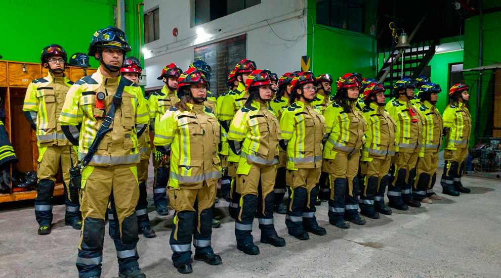 Bomberos de Caldera celebran su aniversario con el anuncio de un nuevo cuartel