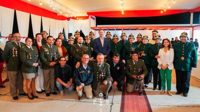 La Tercera Compañía de Santa Cruz celebró su 20° Aniversario