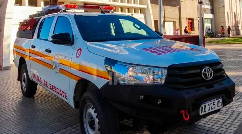 Serodino: Bomberos presentan su nueva unidad de respuesta rápida