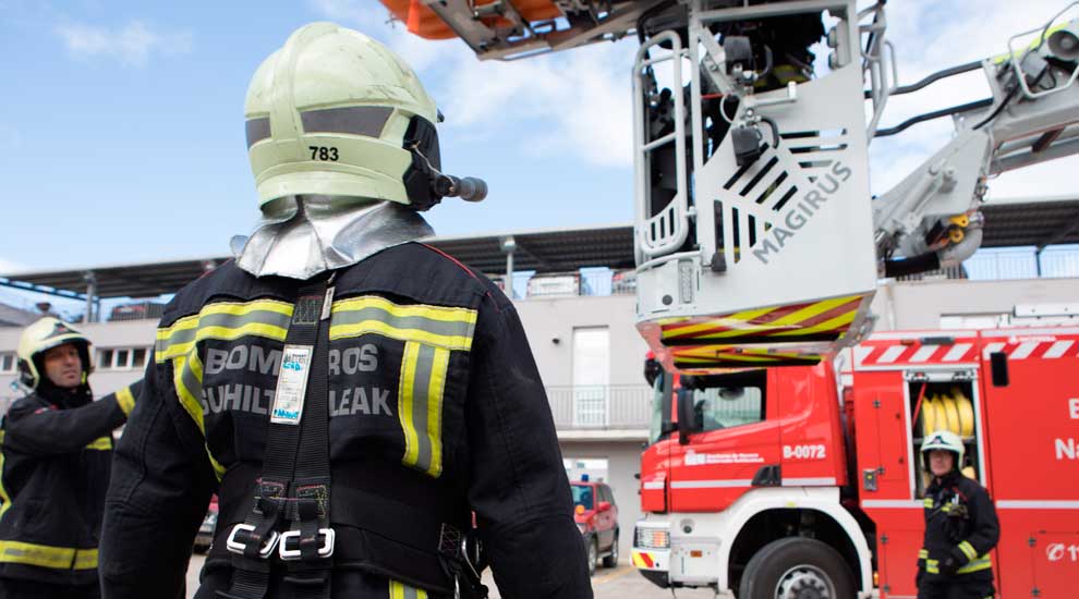 Navarra refuerza su servicio de extinción: Convocan 42 nuevas plazas para bomberos