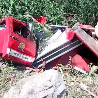 Tragedia en el inicio del operativo de Semana Santa: Un muerto y seis bomberos heridos