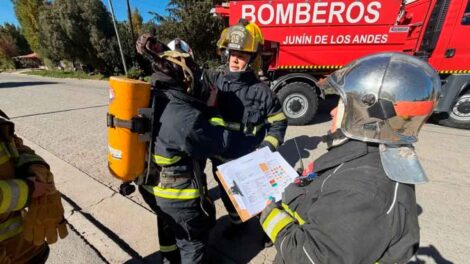 Bomberos de la región se capacitan en Materiales Peligrosos