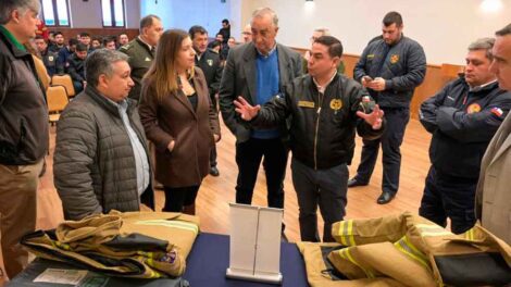 Magallanes destina más de 1.300 millones a equipar a sus bomberos