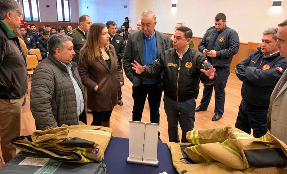 Magallanes destina más de 1.300 millones a equipar a sus bomberos