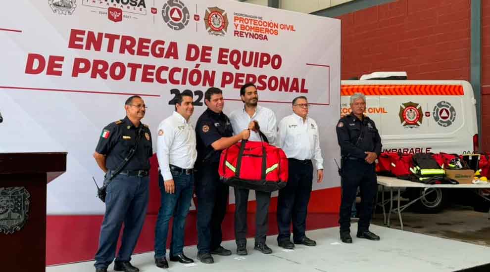 Reynosa entrega equipamiento crítico a su Cuerpo de Bomberos