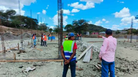 Santo Tomás: Avanza a paso firme la construcción de la nueva estación de bomberos