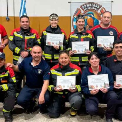 Bomberos Voluntarios de Esquel se perfeccionaron en rescate vehicular