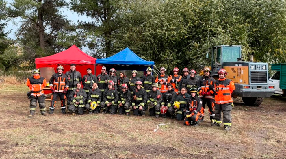 Esquel y la región reforzaron técnicas de rescate vehicular en una capacitación