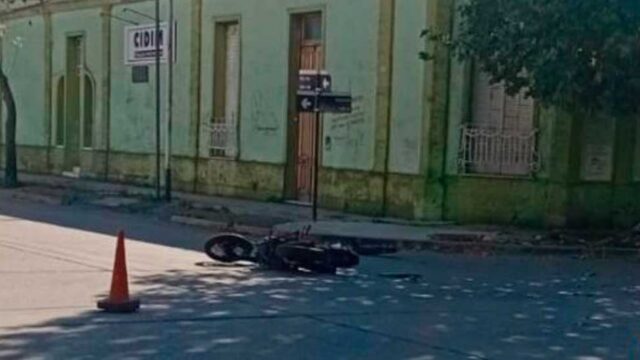 Un bombero herido tras chocar cuando acudía al cuartel por una emergencia