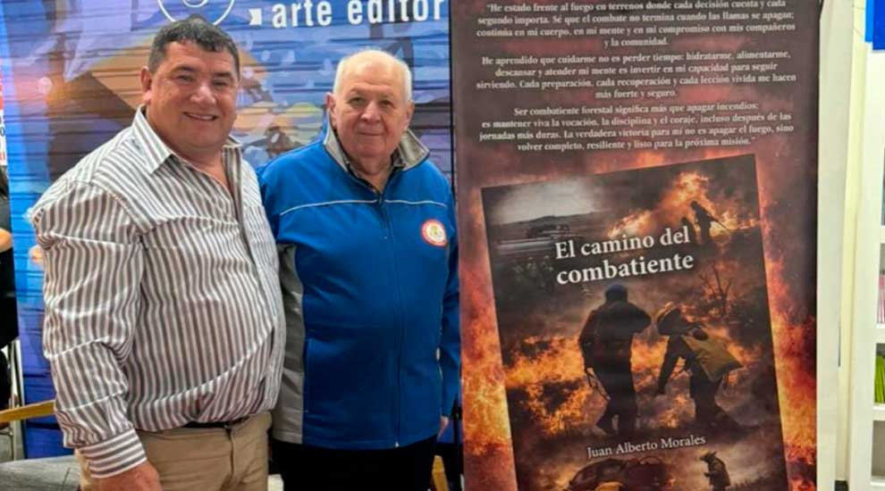 Se presentó en la Feria del Libro la obra de un bombero de Daireaux