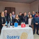 Rotary entregó un desfibrilador y equipos de oxígeno a Bomberos