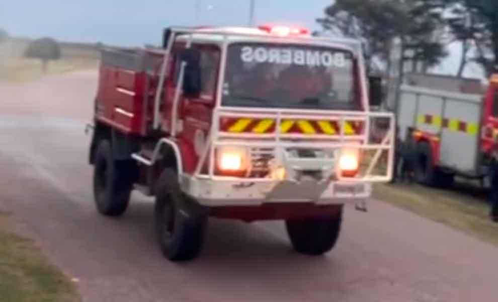 Bomberos celebraron su 33° aniversario con la llegada de una nueva unidad forestal