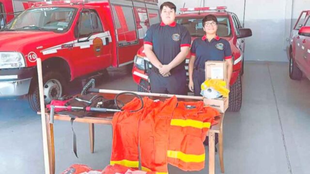 Bomberos recibieron equipamiento forestal clave a través de una campaña nacional