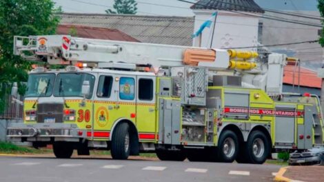 Bomberos Voluntarios de Alem incorporaron un camión único en Misiones