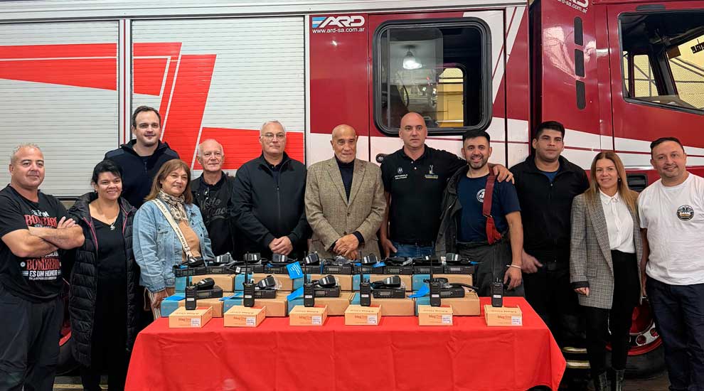 HandyLanus equipó la flota y destacamentos de Bomberos de Bernal