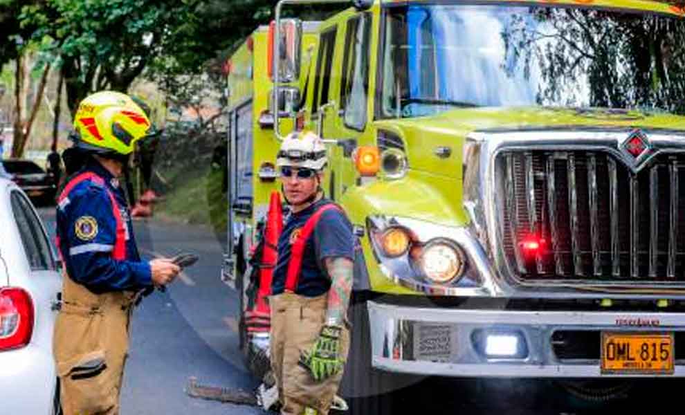 Bomberos Voluntarios de Colombia quedarán exentos del impuesto vehicular