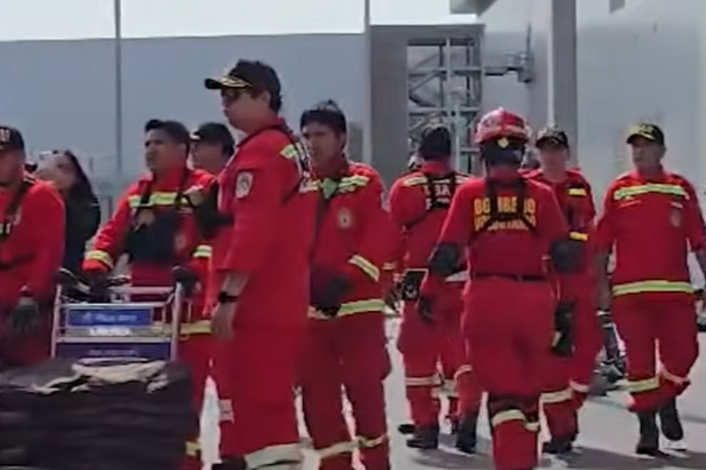 Bomberos del Perú despliegan equipo USAR y unidad canina K9 hacia Venezuela