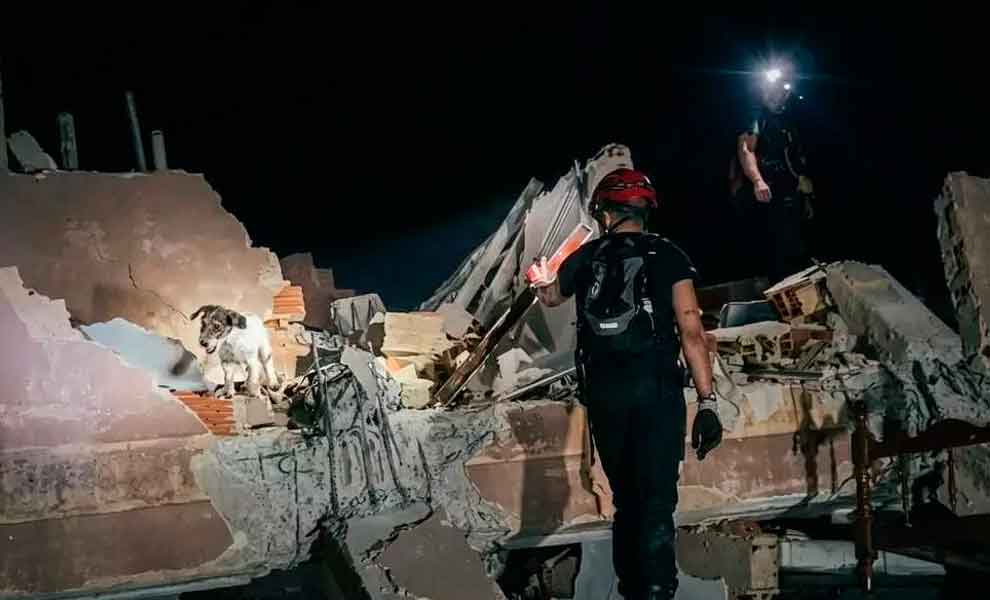Bomberos de la Diputación de Córdoba rastrean a contrarreloj la zona de Caraballeda